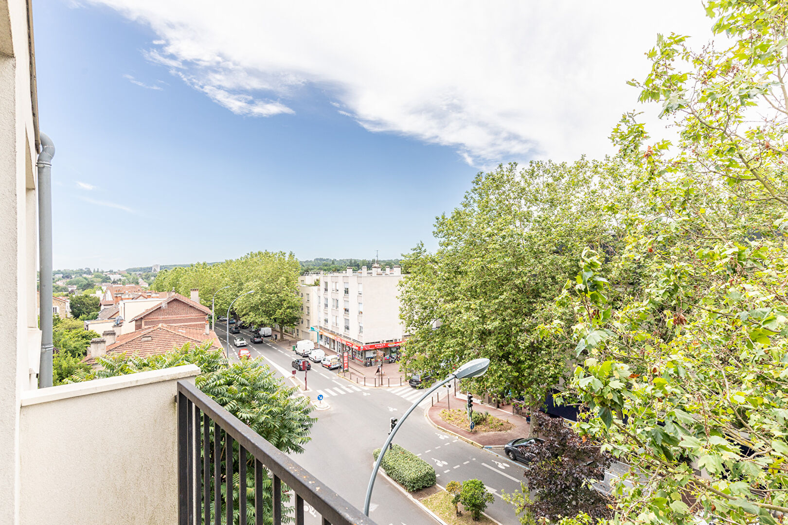 EXCLUSIVITE - APPARTEMENT - SCEAUX - 4 PIECES - 76m