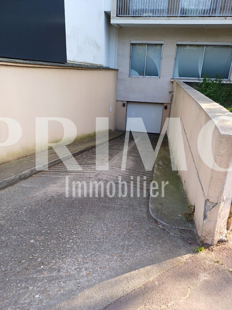 SCEAUX centre-ville - Parking en sous-sol
